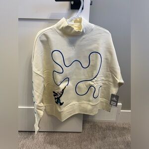 Disney Oswald the Lucky Rabbit sweater M NWT